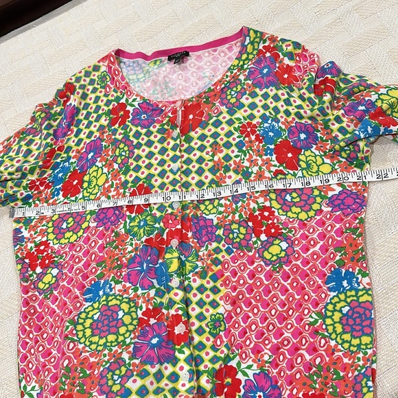 TALBOTS Colorful Geo & Floral Print Button-Up Cardigan Sweater Womens Sz… - Picture 12 of 13